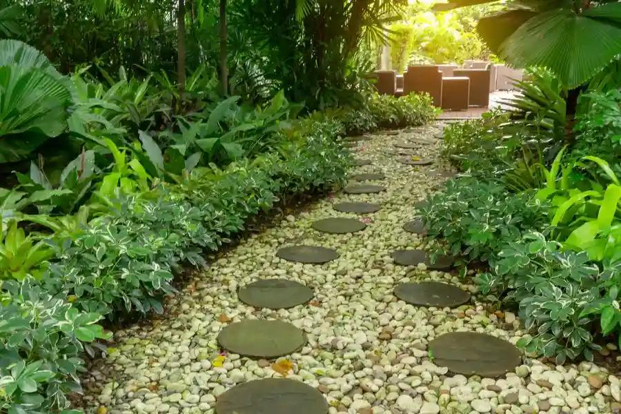 How Lighting And Gardening Services Work Together in Murrieta, CA
